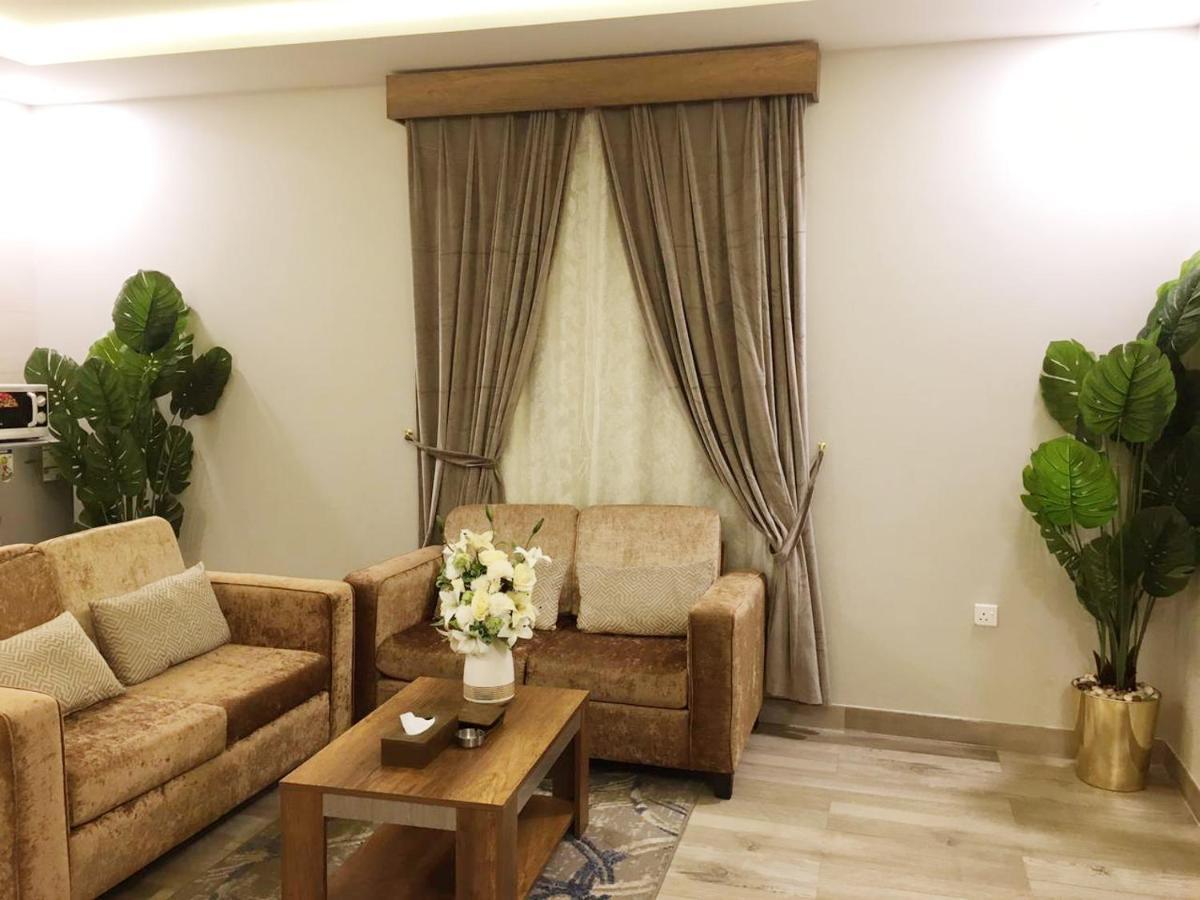 Pangsapuri Al-tayf Al-musafir For - الطيف المسافر للشقق المخدومة *