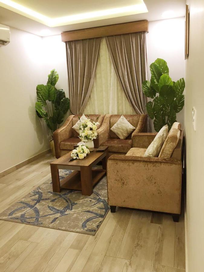 Al-tayf Al-musafir For - الطيف المسافر للشقق المخدومة Pangsapuri Dammam
